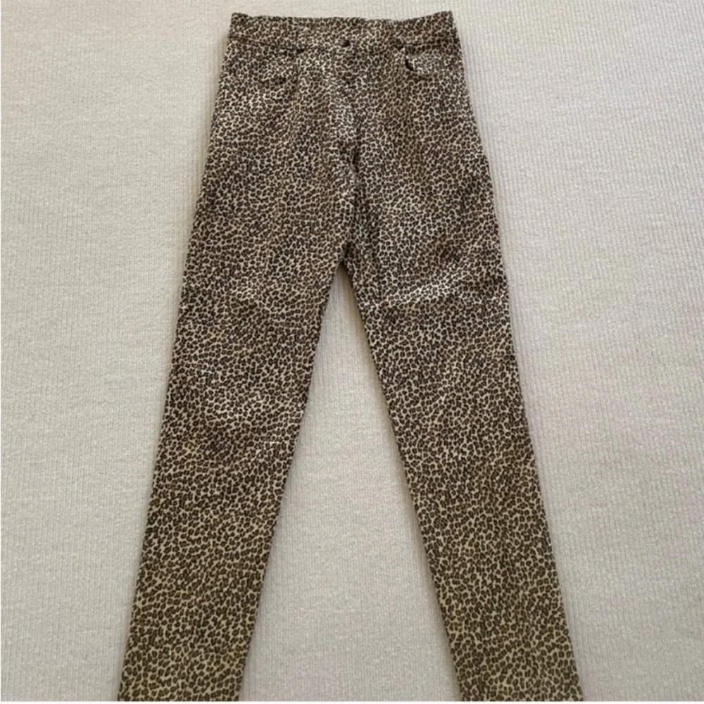 BOSSE Leopard Print Skinny Stretch Tan And Black Pants size 4
